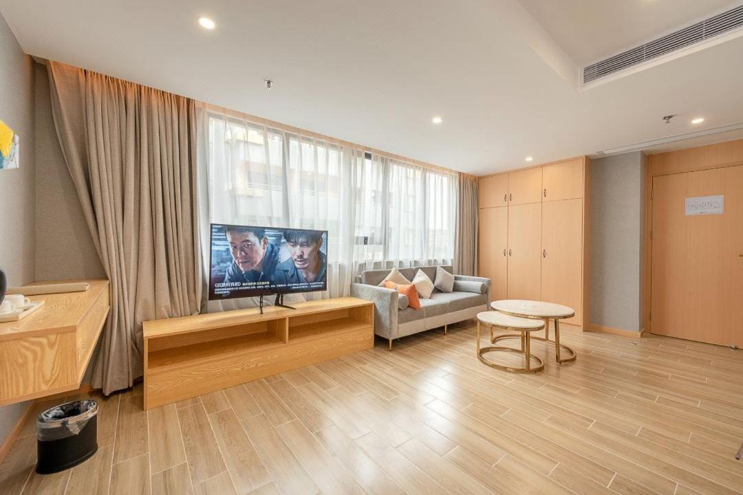 Hongxiang Hotel Guangzhou Bagian luar foto